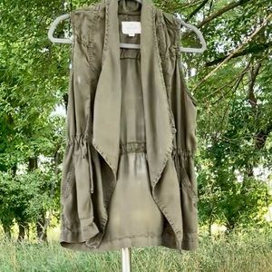 American Eagle Outfitters: Ladies open front army green vest.  Size small.